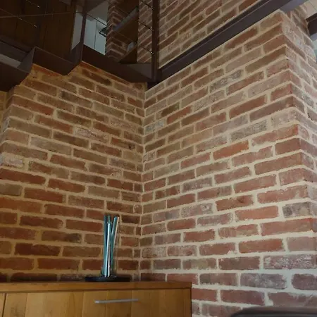 Loft Cuntra Maestra Asti