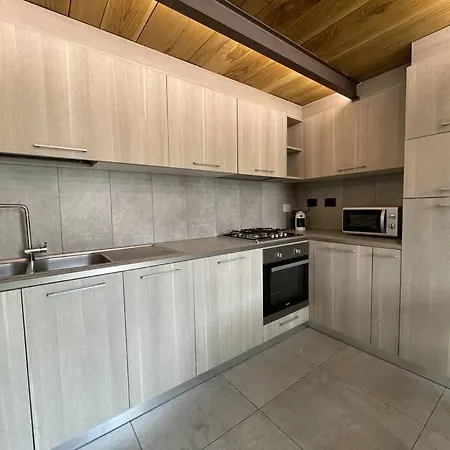 Loft Cuntra Maestra *