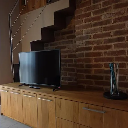 Loft Cuntra Maestra * Asti