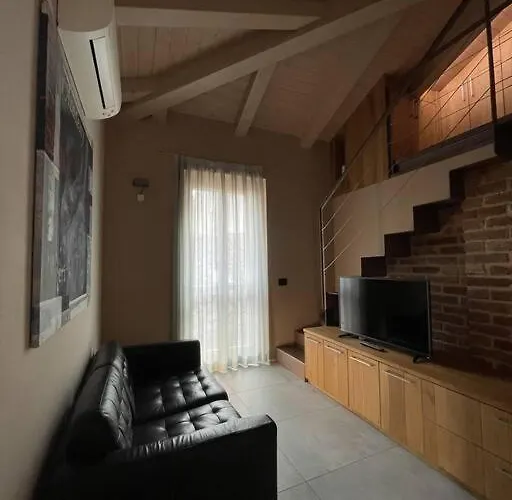Loft Cuntra Maestra Apartament Asti